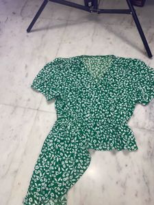 Floral Print Green Top