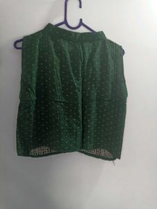 Women Sleevless Jacket