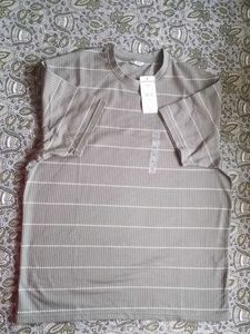 Men Invertee Thin Striped Regular Fit Crew Neck T-