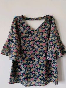 **Price Drop** Floral Top , Bust - 32 (Inches)