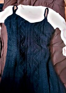 Black Sleeveless Woolen Dress With Free Inner Top