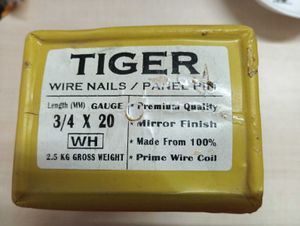 WIRE NAILS / PANEL PINS