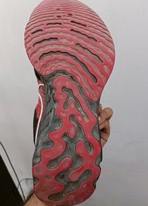 Shoes Nike React Size 10-11