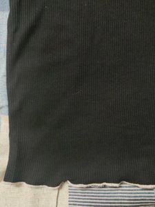 Black Ribbed Tee