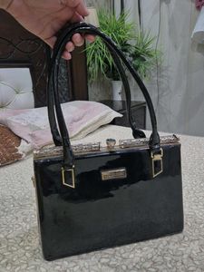 Black Clutch