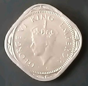 Vintage Indian 1947 1/2 Anna Coin