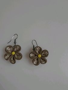 flower earrings