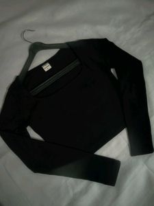 Black Cropped Long Sleeve Top