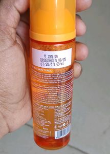 Vitamin C Super Bright Foaming Face Wash