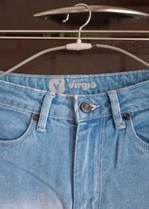High Waist Mom&#39;s Jeans