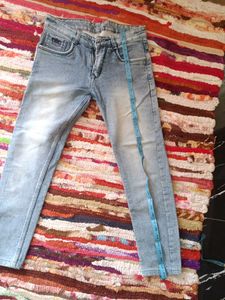 Light Blue Jeans Without Button At Low Price