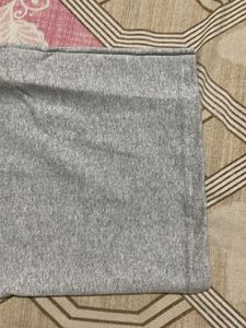 Women’s Loose Fit Capri Pants