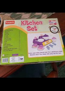 Funskool Kitchen Playset new with tag