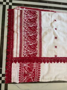 Elegant White &amp; Red Kurta