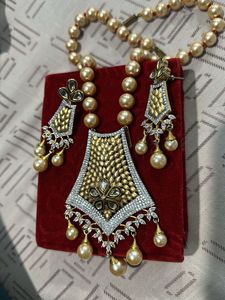 Party Wear Necklace For Women’s