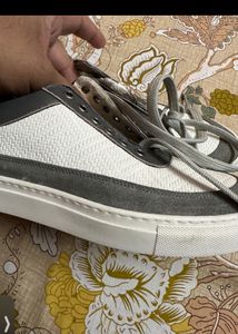 Versace Shoes Good Condition Unused But Peeling