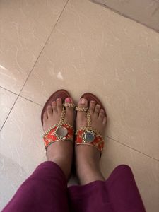 Kolhapuri Flats With Mirror And Pearl Work