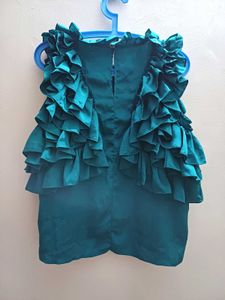 🎄Turquoise Ruffled Sleeve Top🎄