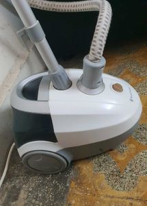 Russel Hobbs Steam Iron Profesional