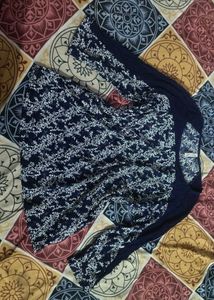 Pretty Nevy Blue Top💙