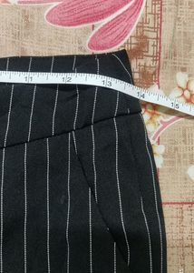 SHORT PANT