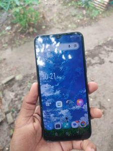 Infinix Hot 8