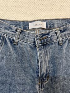 Flared High Waist Cropped Jeans Size 26