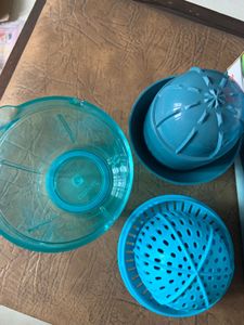 Brand New Hand Press Juicer