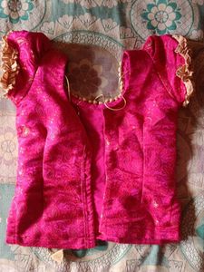 Girl&#39;s Ethnic Dress