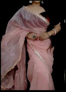 Woman Beutiful Saree With Velvet Blouse Piece
