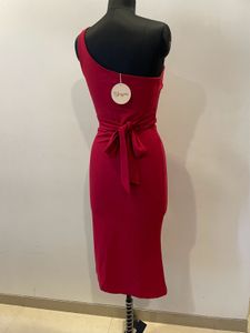 Red one shoulder slit dress