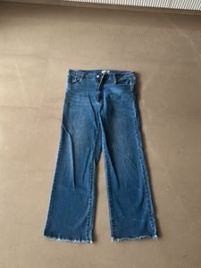Wide Leg Cropped Jeans