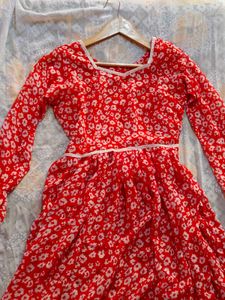 Red Floral Niarcut Kurti (Women's)