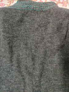 Woolen Kurta With Embroidrery (40)