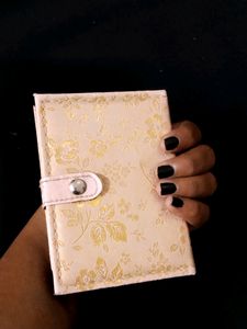Unique Eyeshadow Palette
