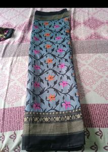 Beautiful Grey Floral Saree ❤😍