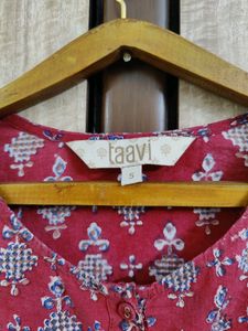 Taavi Red And Blue Kurti (S)