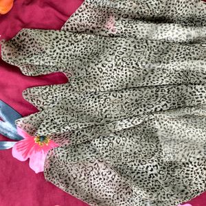 Animal Printed Western Dress Completely New In Condition No Flaws No Damage Not Worn More Than Once S And M Can Easily Wear This