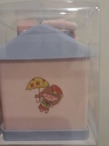 Hut Piggy Bank W Lock Key