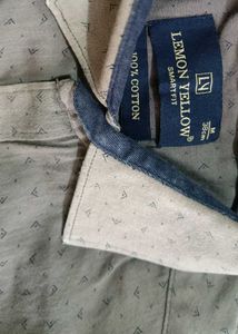 Patterned Men&#39;s Shirt