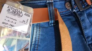 Blue Jeans with Belt - Size 24