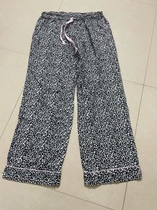 Victoria&#39;s Secret leopard print pajama pants