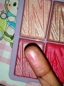 Hilary Rhoda Blush Squad Palette