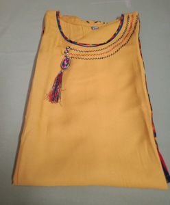 Rayon Kurti