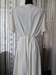 Elegant White Midi Dress 🤍