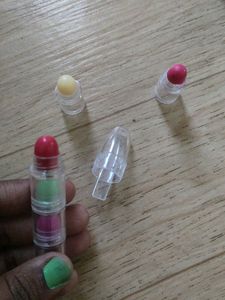 5 Shade Lipstick