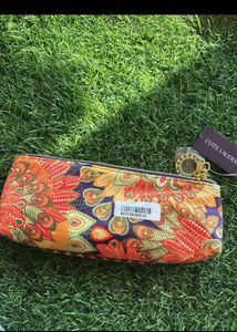 MAC , Estee Lauder Pouch Combo