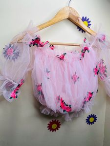 Ruffled Top 🌺