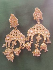 Gorgeous Gold Kundan Jhumka Earrings