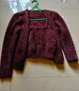 Women 2in 1 Crop Sleeve And Sweater .